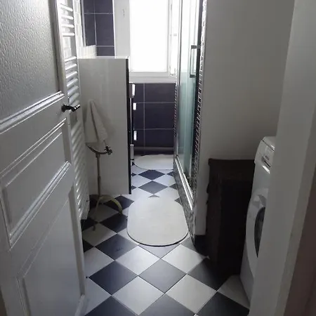 Furnished Very Quiet With Incredible Views To La Defense & Eiffel Tower Daire Courbevoie